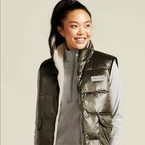 Peloton Reversible Sherpa Vest (M)